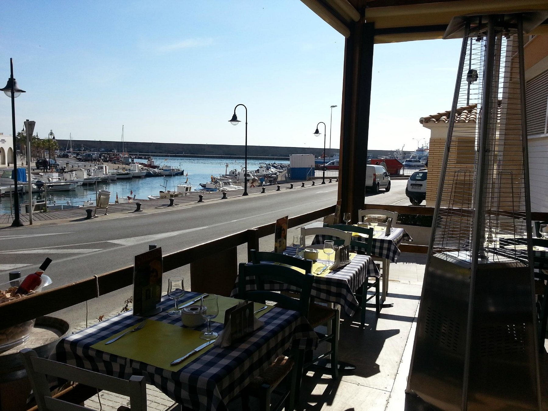Paseo y puerto pesquero de l’Ametlla de Mar